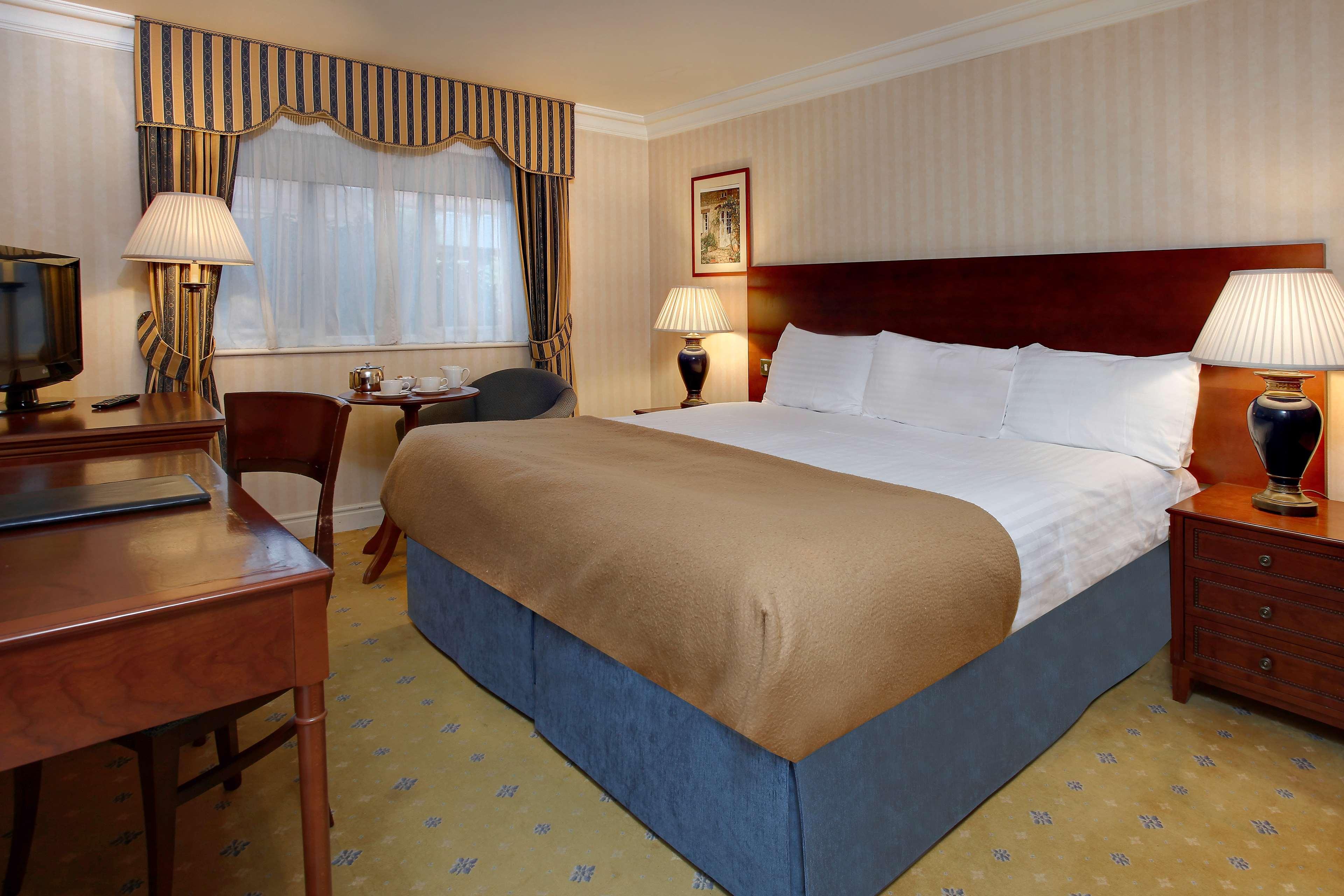 Windmill Village Hotel, Golf Club & Spa, BW Signature Collection Coventry Eksteriør billede