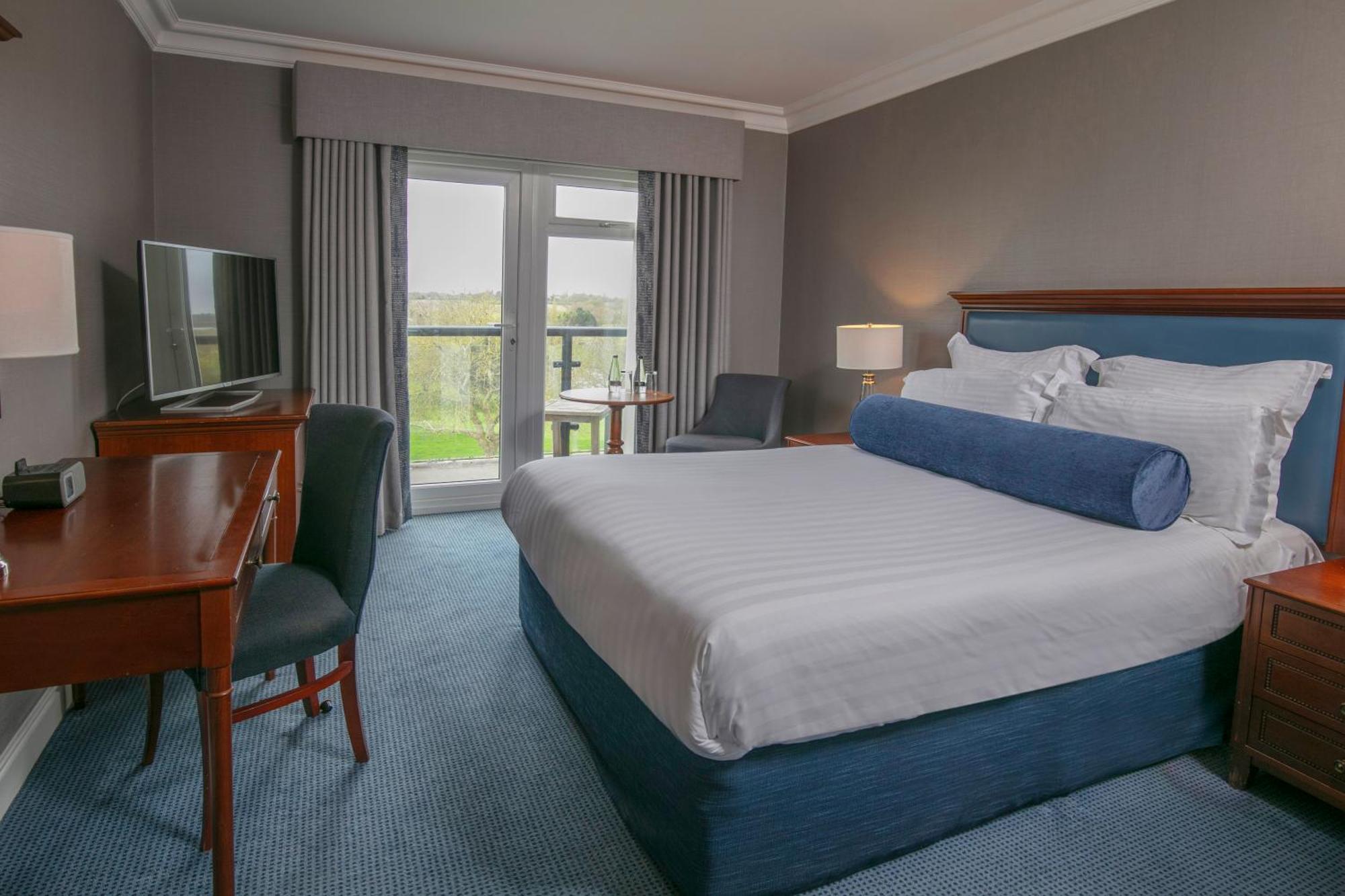 Windmill Village Hotel, Golf Club & Spa, BW Signature Collection Coventry Eksteriør billede