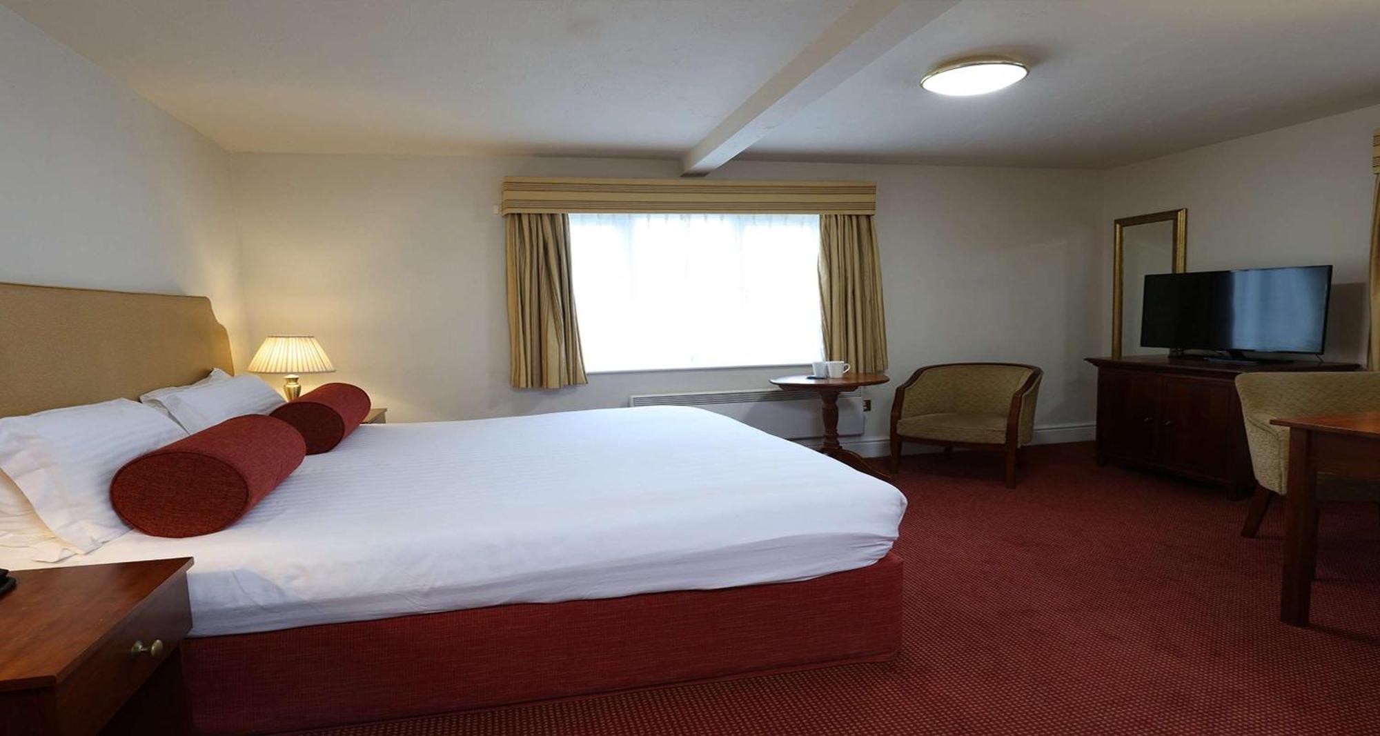 Windmill Village Hotel, Golf Club & Spa, BW Signature Collection Coventry Eksteriør billede